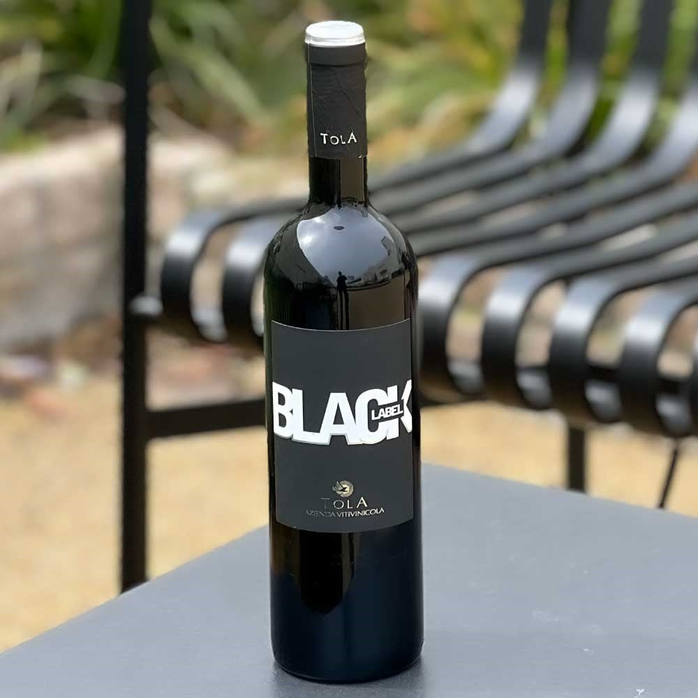 トーラ ネロ・ダヴォラ ブラックラベル