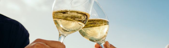 プレゼントにおすすめの白ワイン