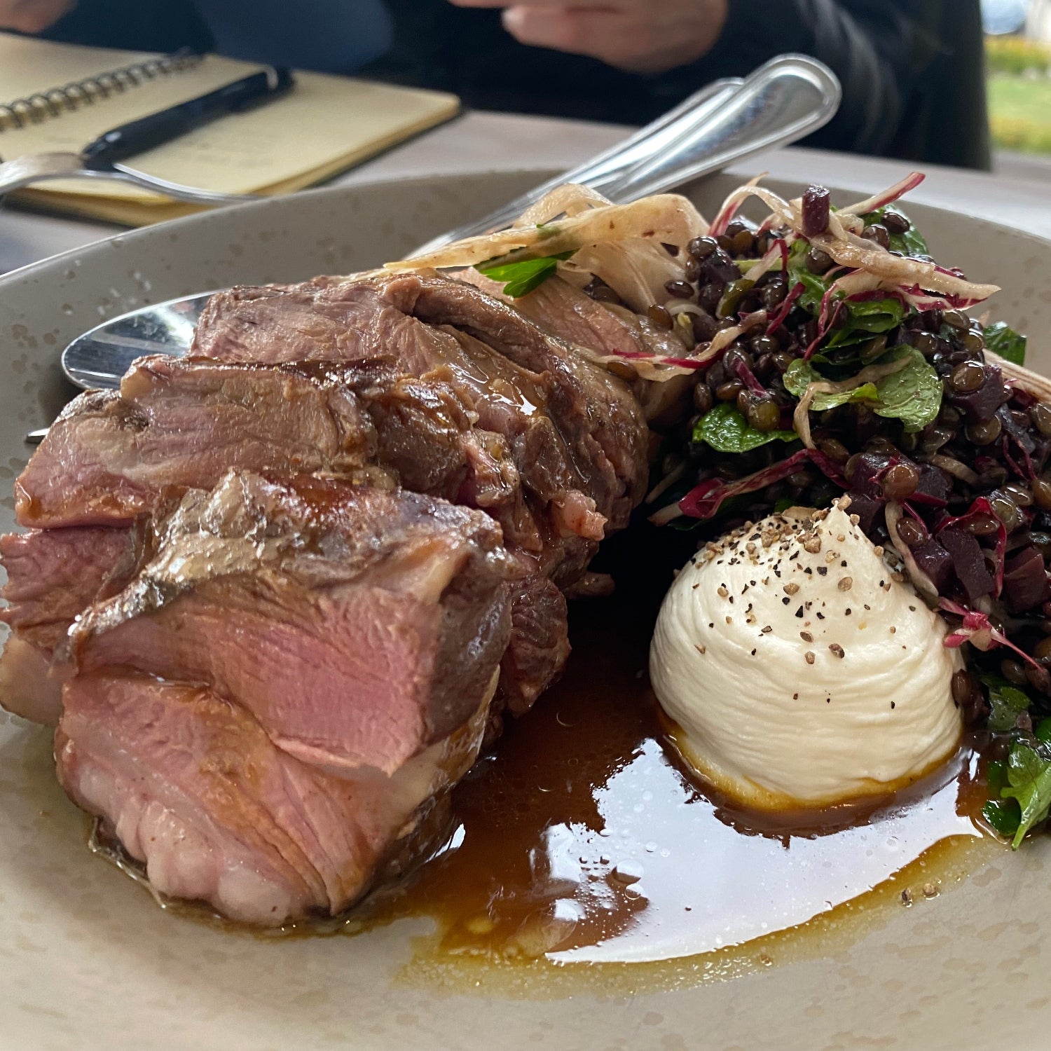 オーストラリアのカラブリア・ファミリー・ワインズで食べたラム肉